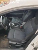 Prodavam Citroen C4